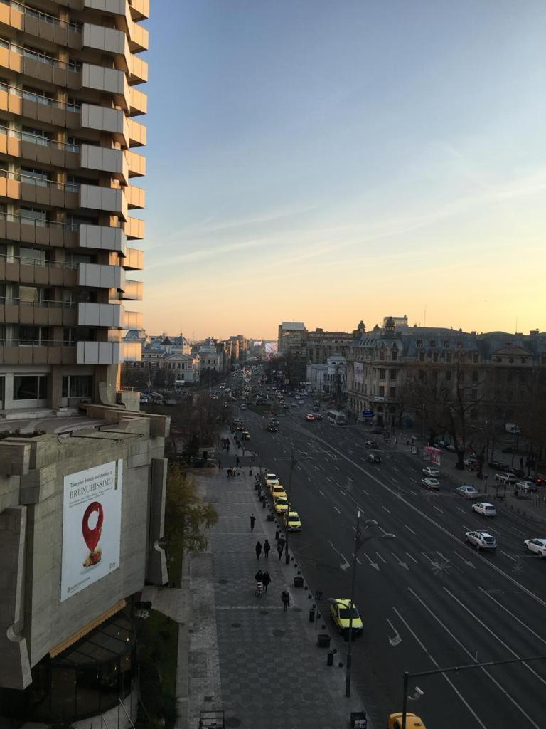 Central Studio Across From Intercontinental Bukarest Exterior foto